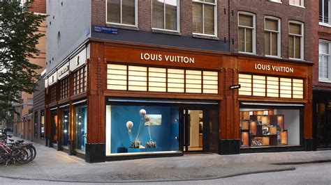 openingstijden louis vuitton amsterdam|louis vuitton amsterdam store hours.